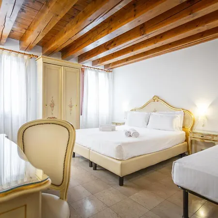 Hotel Orion 2*