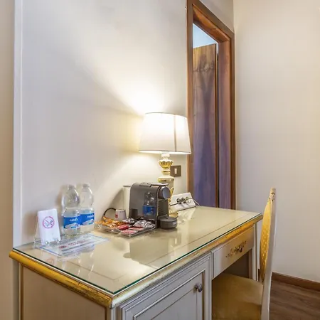 Orion Hotel 2*