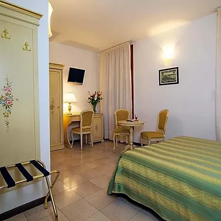 Orion Hotel