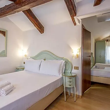 Hotel Orion 2*