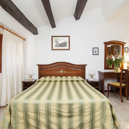 Orion Ξενοδοχείο 2*